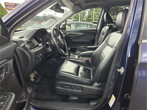 Used 2020 Honda Pilot Black Edition image 14