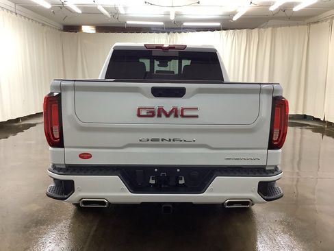 New 2026 GMC Sierra 1500 Denali w/ Technology Package image 7