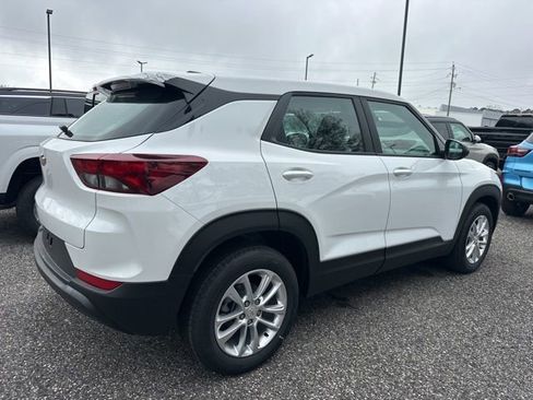 New 2026 Chevrolet TrailBlazer LS image 5