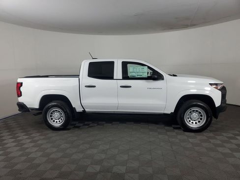 New 2026 Chevrolet Colorado W/T RWD image 2