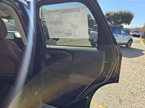 New 2026 Ford Bronco Sport Outer Banks w/ Outer Banks Tech Package+ image 18