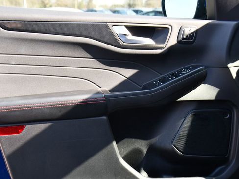 Used 2023 Ford Escape ST-Line Elite image 22