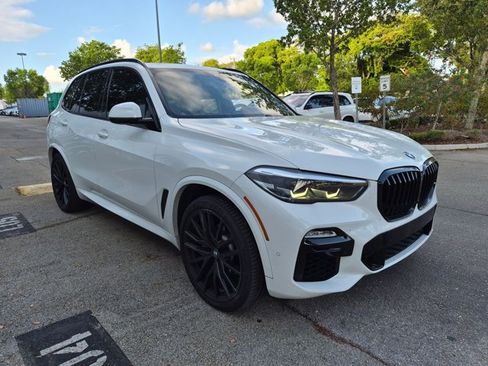 Used 2021 BMW X5 sDrive40i w/ M Sport Package RWD image 3