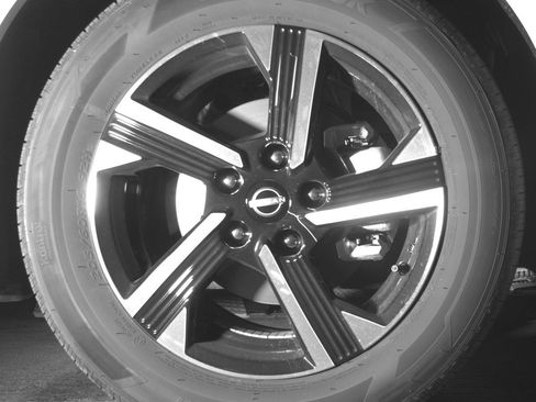 Used 2025 Nissan Sentra SV image 13