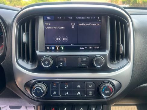 Used 2020 Chevrolet Colorado LT w/ Colorado RST Special Edition AWD/4WD image 24