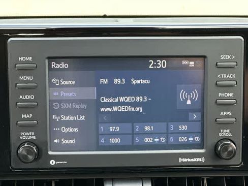 Used 2020 Toyota RAV4 LE FWD image 10