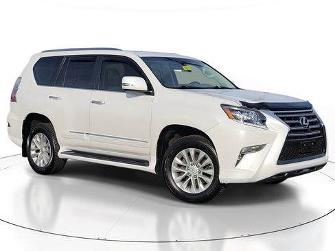Used 2015 Lexus GX 460 image 1
