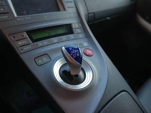 Used 2012 Toyota Prius Four image 11