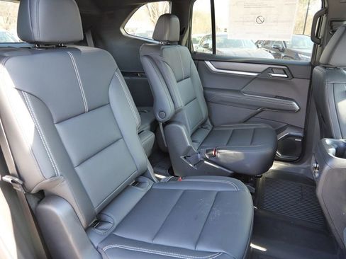 New 2026 GMC Acadia Elevation w/ Elevation Premium Package image 25