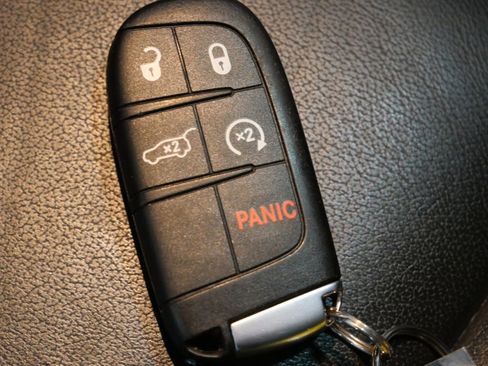 Used 2022 Dodge Durango GT AWD/4WD image 30