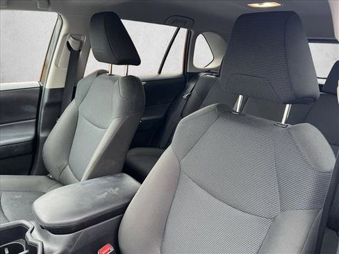 Certified 2025 Toyota RAV4 LE image 15