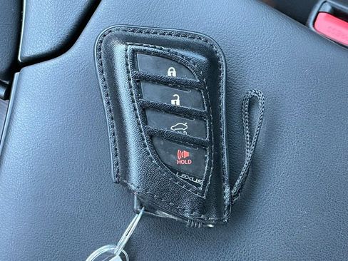 Used 2019 Lexus ES 350 F Sport w/ Accessory Package 2 FWD image 31