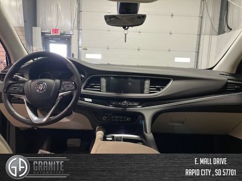 Used 2024 Buick Enclave Avenir w/ Avenir Technology Package AWD/4WD image 24