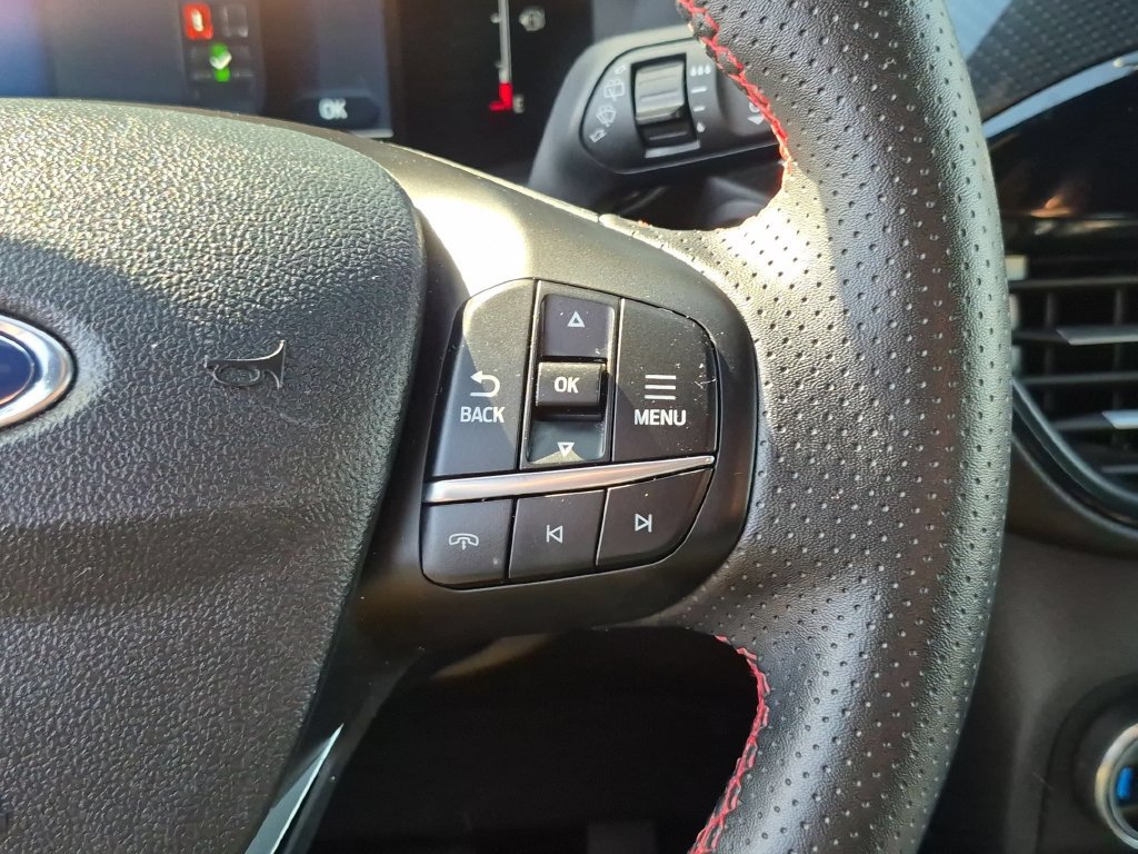 Used 2025 Ford Escape ST-Line AWD/4WD image 22