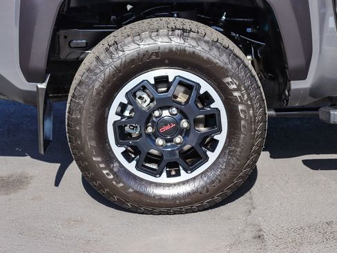 Certified 2024 Toyota Tacoma TRD Off-Road w/ TRD Off Road Upgrade Package AWD/4WD image 9