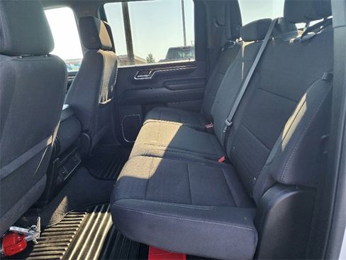 Used 2024 Chevrolet Silverado 2500 LT image 22