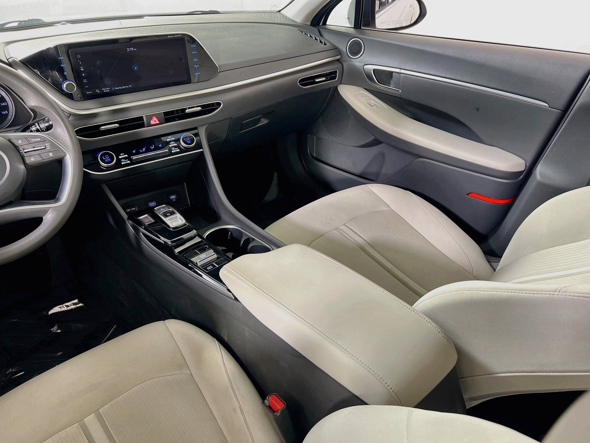 Used 2023 Hyundai Sonata SEL FWD image 23