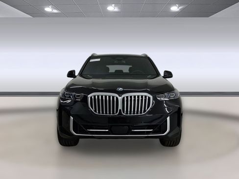New 2026 BMW X5 xDrive50e AWD/4WD image 6