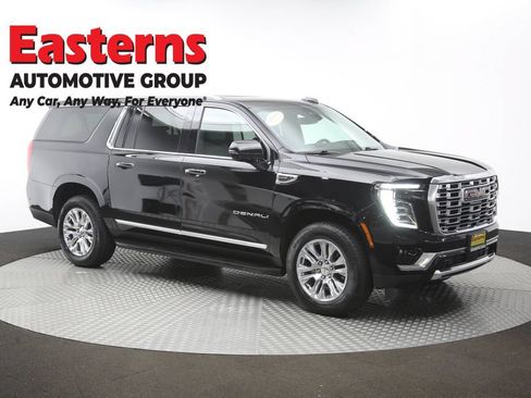 Used 2025 GMC Yukon XL Denali AWD/4WD image 53