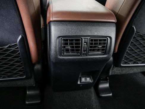 Used 2020 Toyota 4Runner Limited image 19