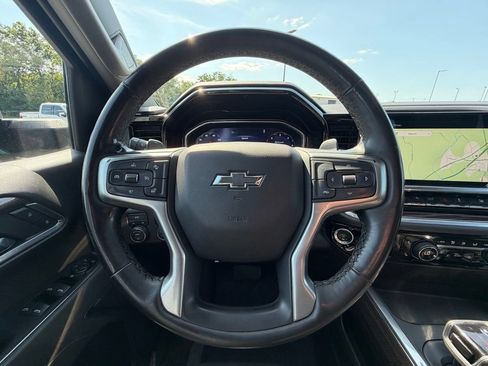 Used 2025 Chevrolet Silverado 1500 RST w/ Redline Edition AWD/4WD image 10