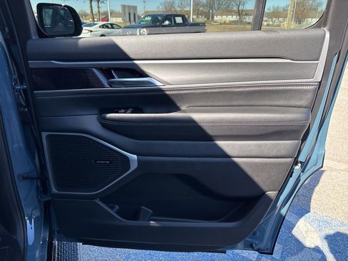 New 2026 Jeep Grand Wagoneer Limited AWD/4WD image 47