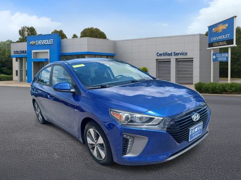 Used 2019 Hyundai Ioniq Plug-In Hybrid FWD image 2