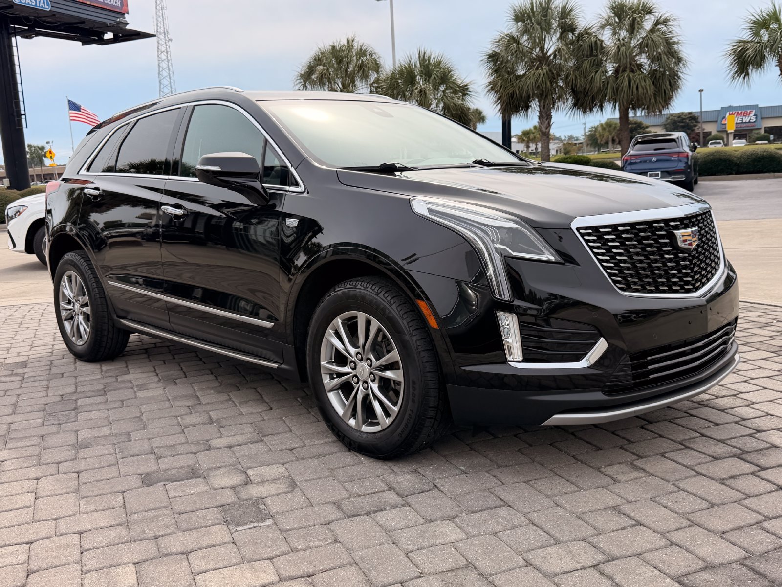 Used 2020 Cadillac XT5 Premium Luxury AWD/4WD image 7