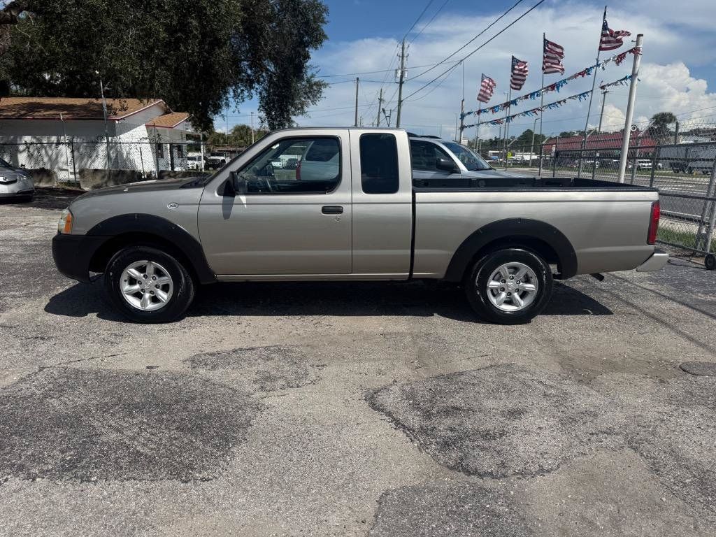 Used 2002 Nissan Frontier XE RWD image 2