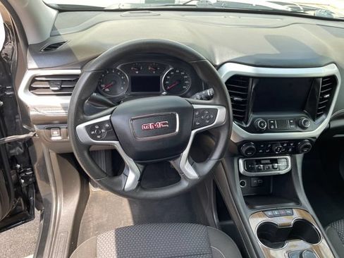 Used 2023 GMC Acadia SLE FWD image 13