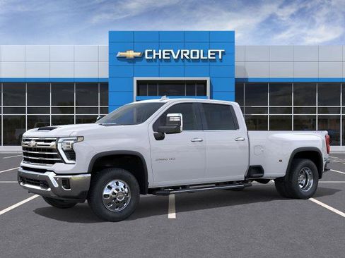 New 2026 Chevrolet Silverado 3500 LTZ w/ LTZ Plus Package AWD/4WD image 2