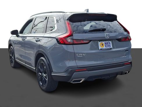 Used 2024 Honda CR-V Sport Touring image 4