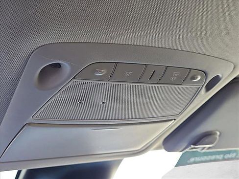 Used 2020 Nissan Murano SV image 20