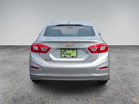 Used 2017 Chevrolet Cruze LT w/ Convenience Package FWD image 14