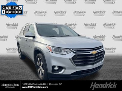 Used 2018 Chevrolet Traverse LT
