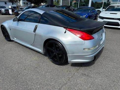 Used 2006 Nissan 350Z Coupe w/ (N93) Cargo Convenience Pkg RWD image 4