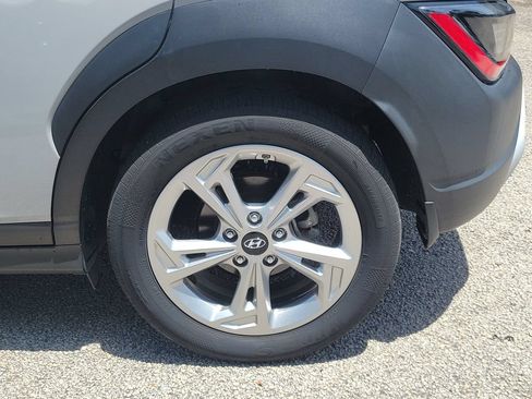 Used 2023 Hyundai Kona SEL FWD image 7