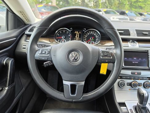 Used 2017 Volkswagen CC Sport FWD image 12
