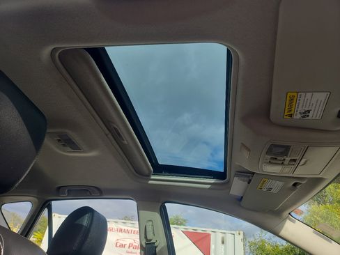 Used 2012 MAZDA MAZDA3 i Grand Touring image 17