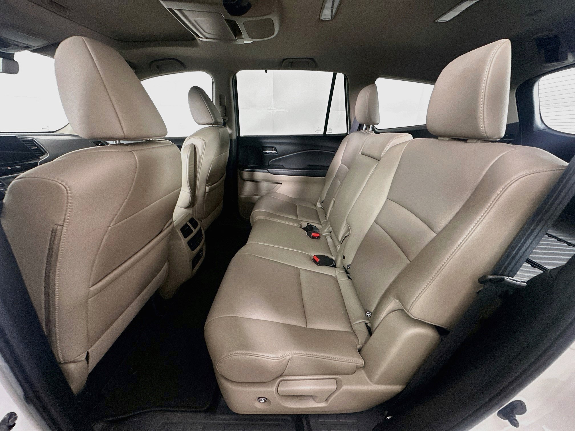 Used 2019 Honda Pilot Touring image 29