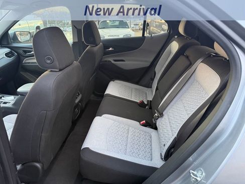 Used 2023 Chevrolet Equinox LT image 8