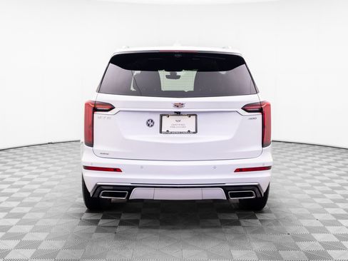 Certified 2025 Cadillac XT6 Premium Luxury w/ Platinum Package AWD/4WD image 5