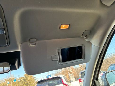 Used 2023 Kia Telluride S image 45