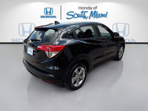 Used 2022 Honda HR-V LX image 7