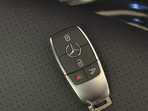 New 2026 Mercedes-Benz GLE 450 4MATIC image 38
