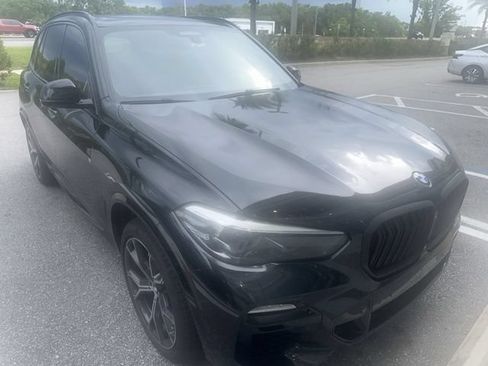 Used 2019 BMW X5 xDrive40i w/ M Sport Package AWD/4WD image 2