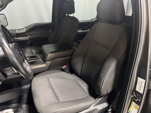 Used 2018 Ford F150 XLT w/ Equipment Group 302A Luxury AWD/4WD image 21