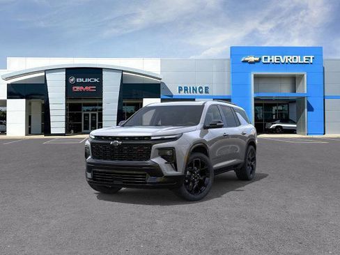 New 2026 Chevrolet Traverse RS w/ LPO, Floor Liner Package FWD image 46