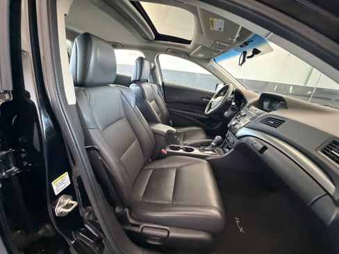 Used 2015 Acura ILX FWD image 13