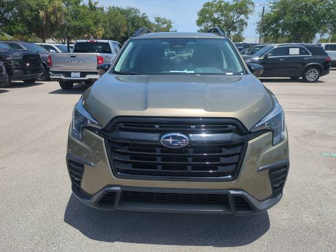 Used 2024 Subaru Ascent Onyx Edition AWD/4WD image 4